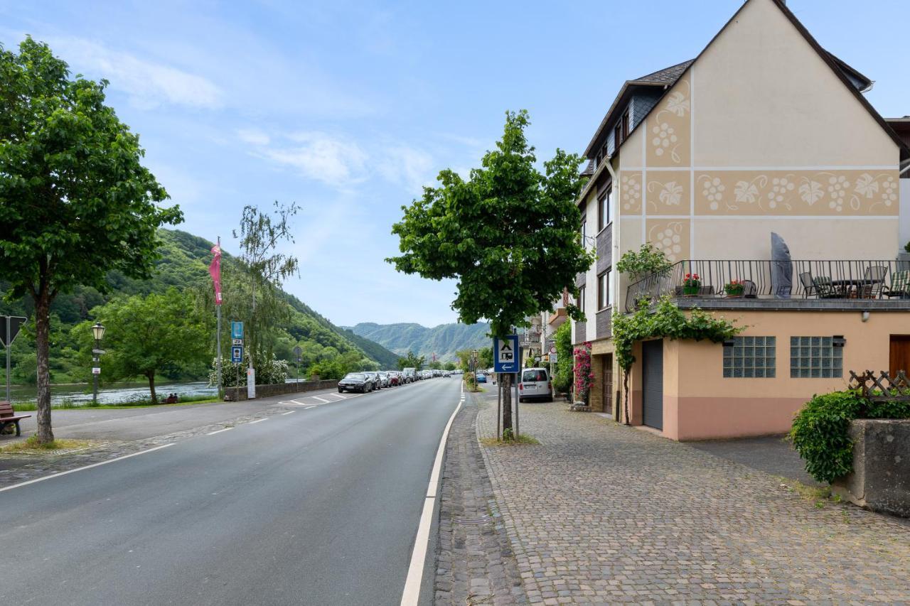 Haus Blaue Traube Mit Moselblick Leilighet Ediger-Eller Eksteriør bilde